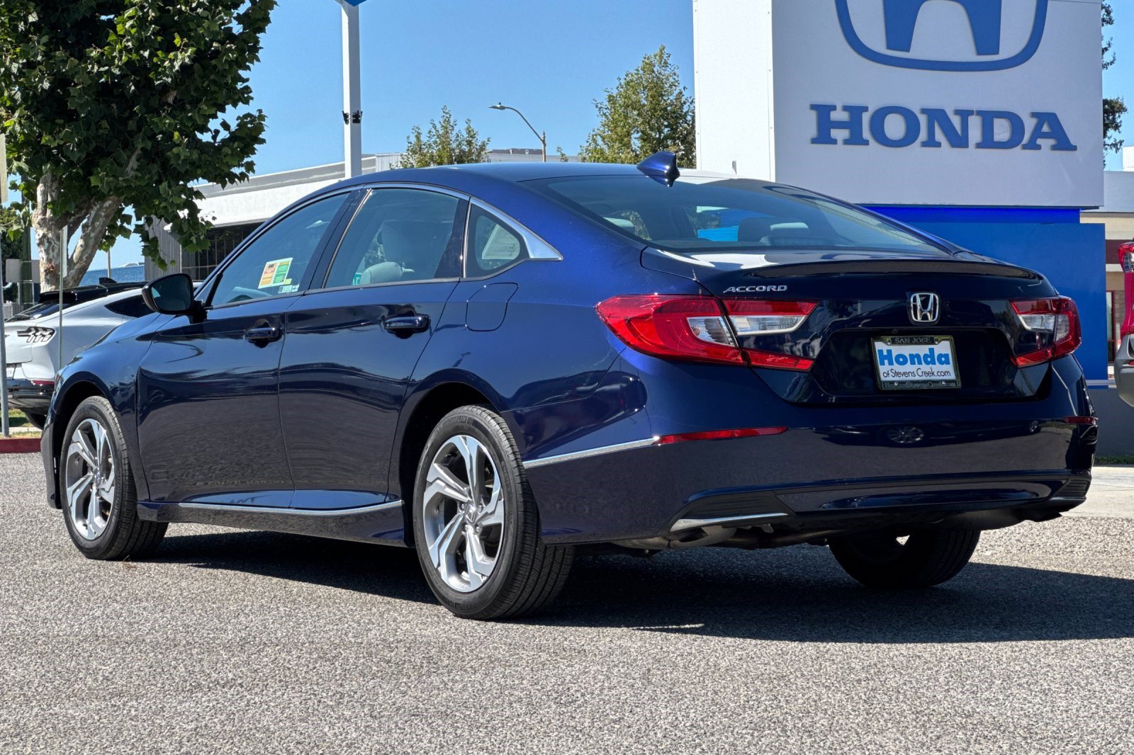 2018 Honda Accord EX photo 3