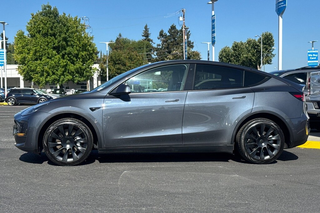 Used 2020 Tesla Model Y Long Range SUV
