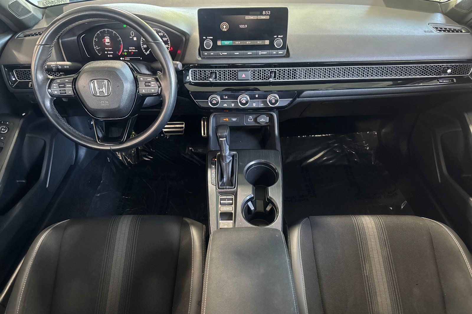 Photo 16