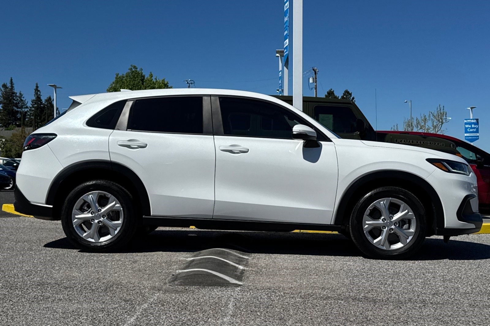 2023 Honda HR-V LX AWD photo 6