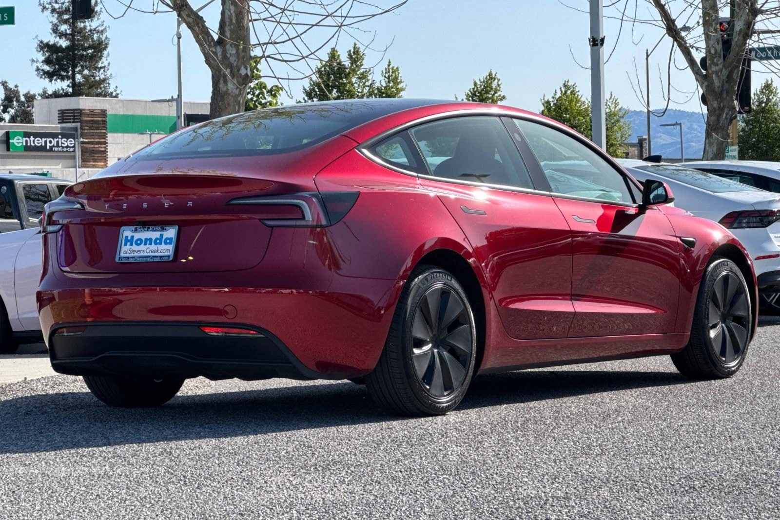 2025 Tesla Model 3 Long Range photo 3