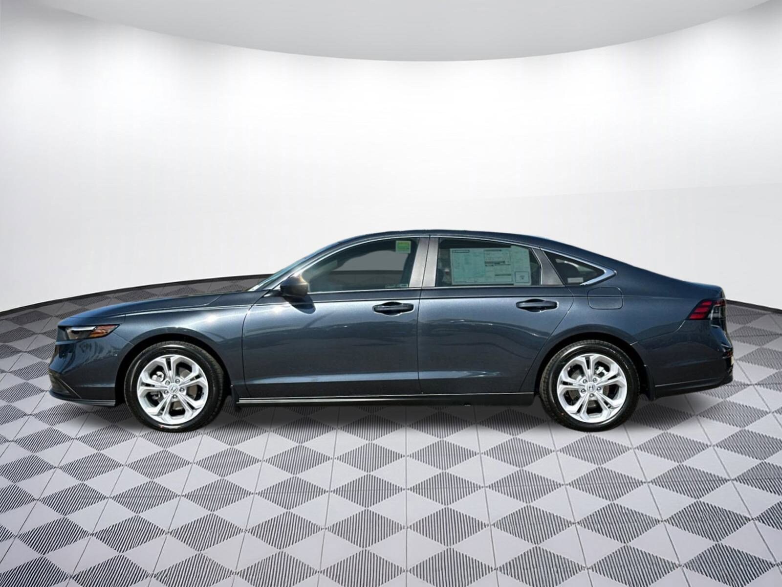 2025 Honda Accord LX photo 2