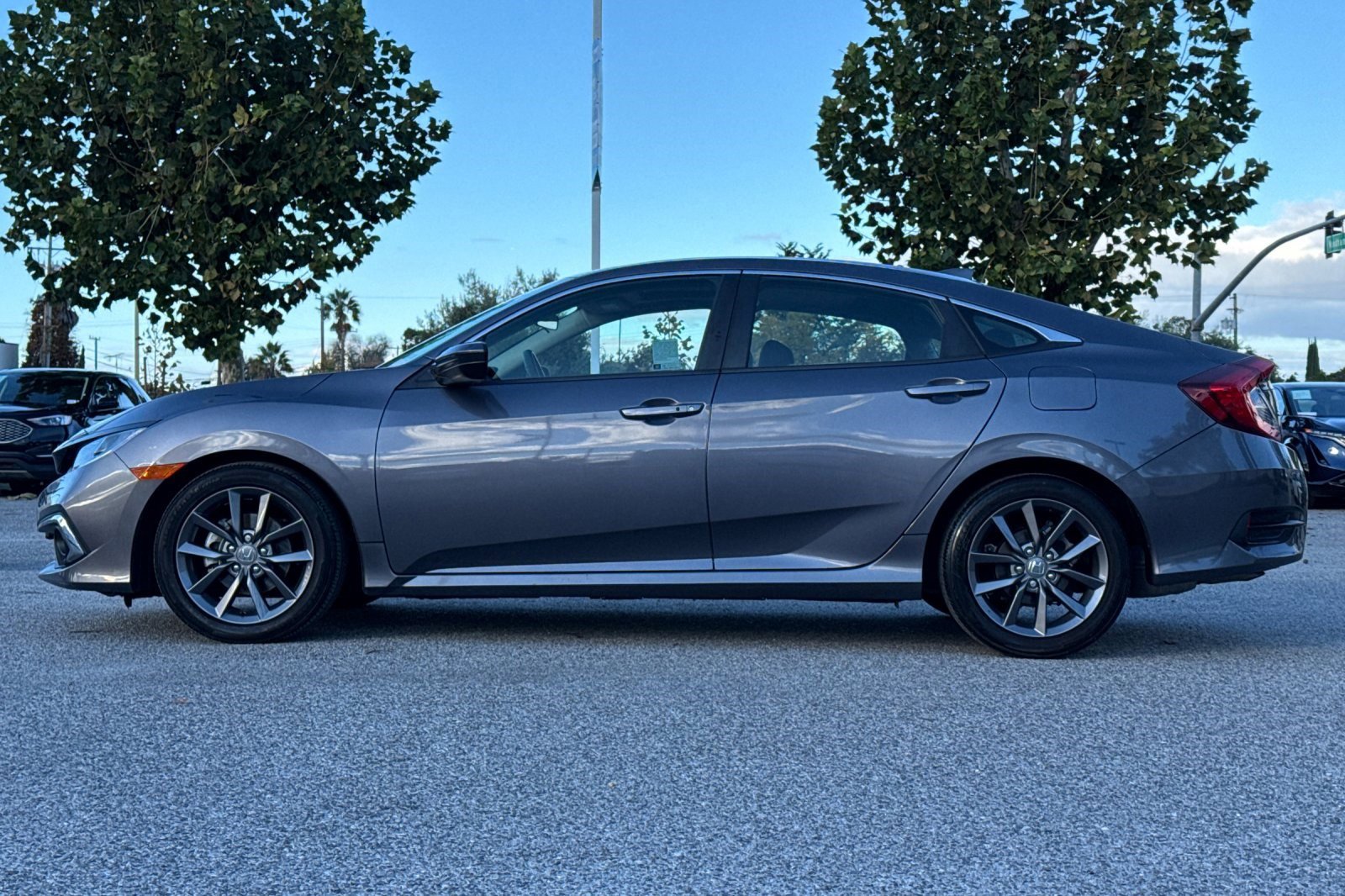 2019 Honda Civic EX photo 3