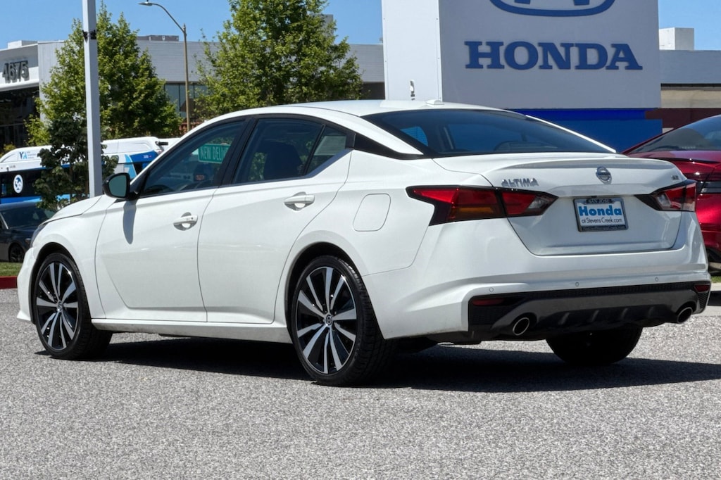 Used 2020 Nissan Altima 2.5 SR Sedan