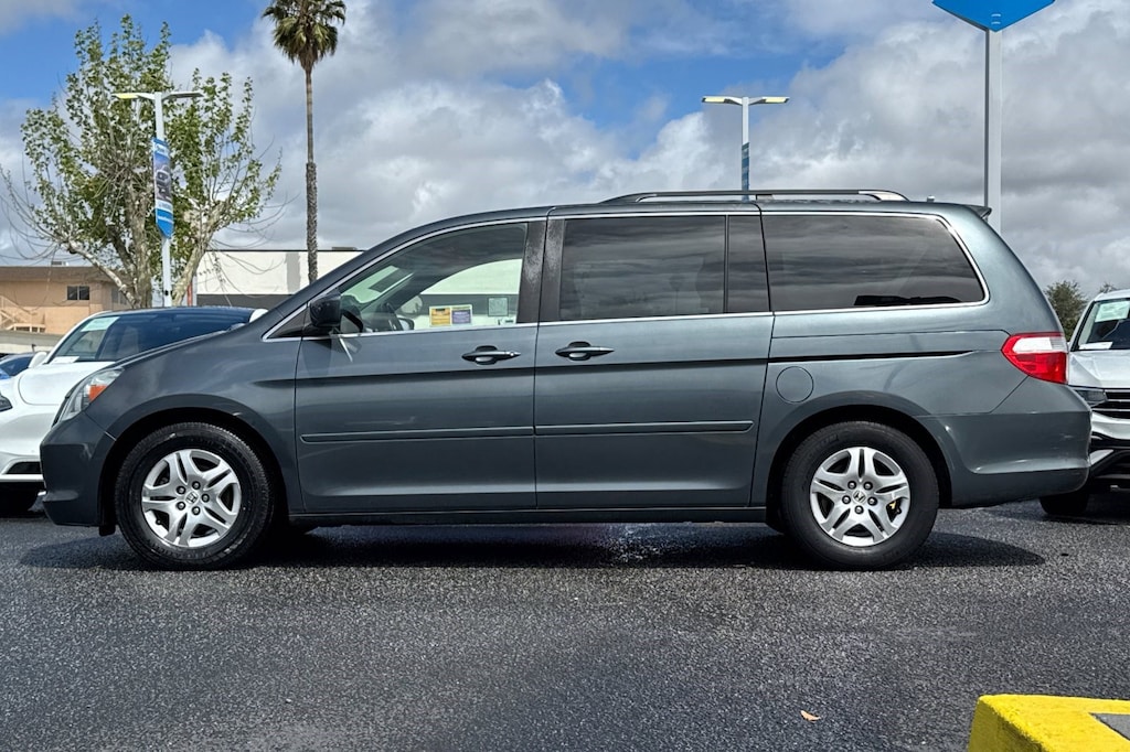 Used 2006 Honda Odyssey EX-L Van