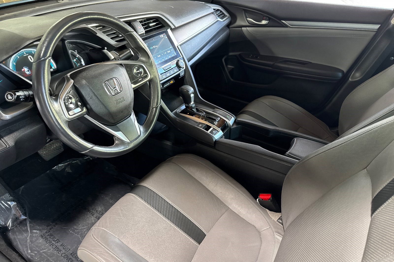 2018 Honda Civic EX-L photo 4