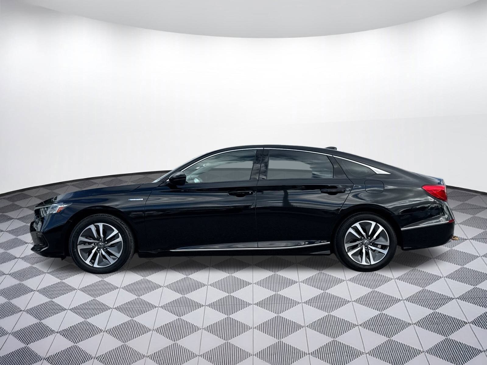 2021 Honda Accord Hybrid EX-L photo 2