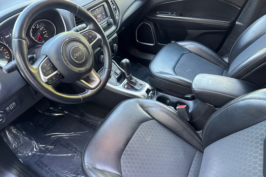 Used 2018 Jeep Compass Latitude 4x4 SUV