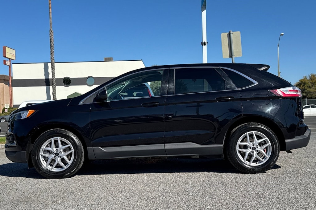 Used 2023 Ford Edge SUV