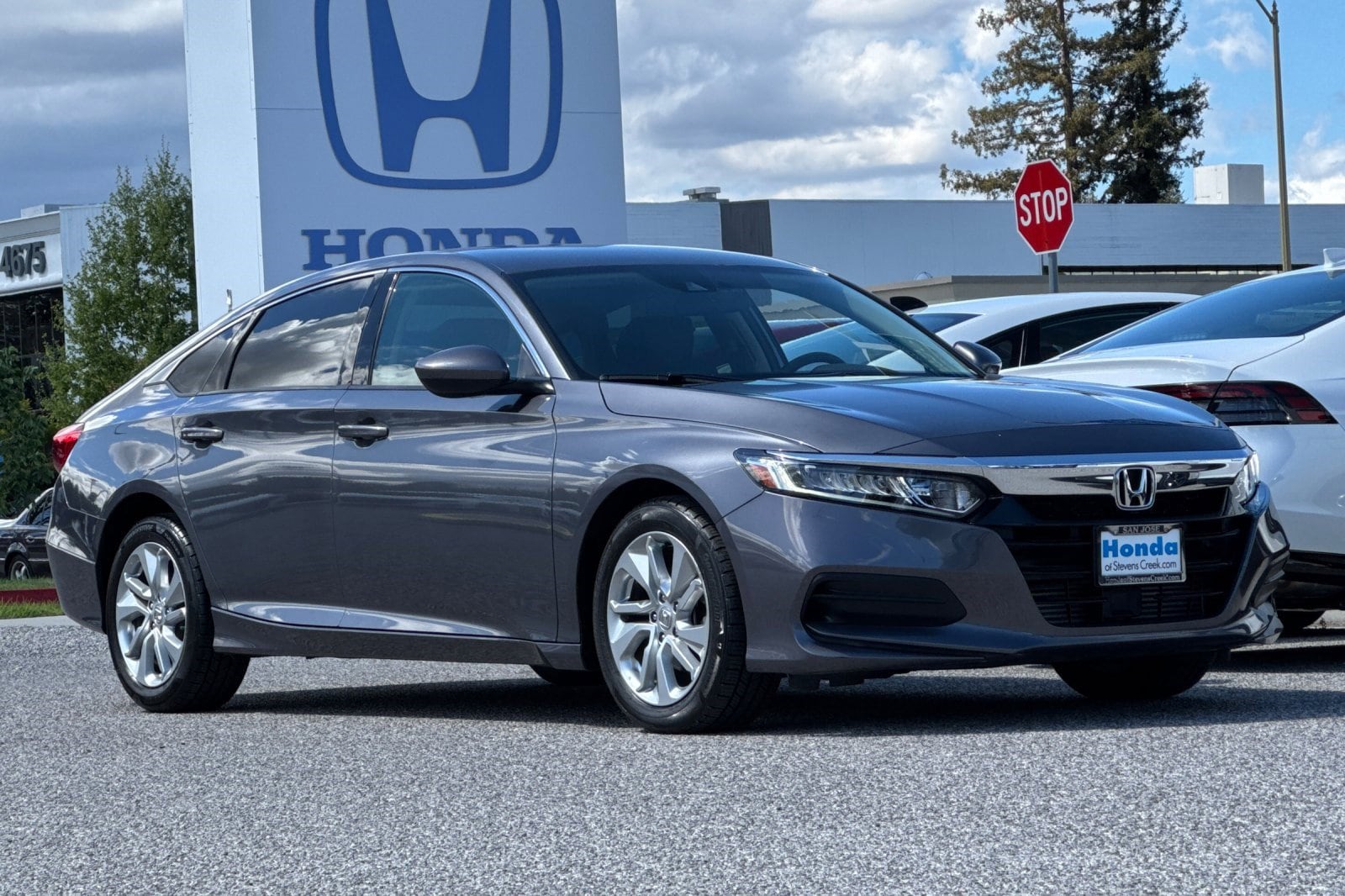 2020 Honda Accord LX 1.5T photo 6