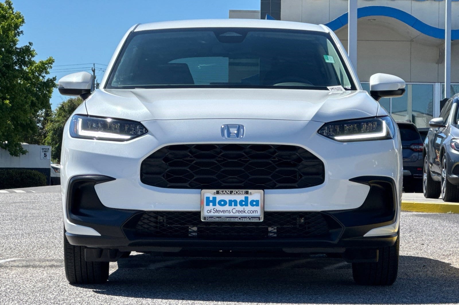 2023 Honda HR-V LX AWD photo 4