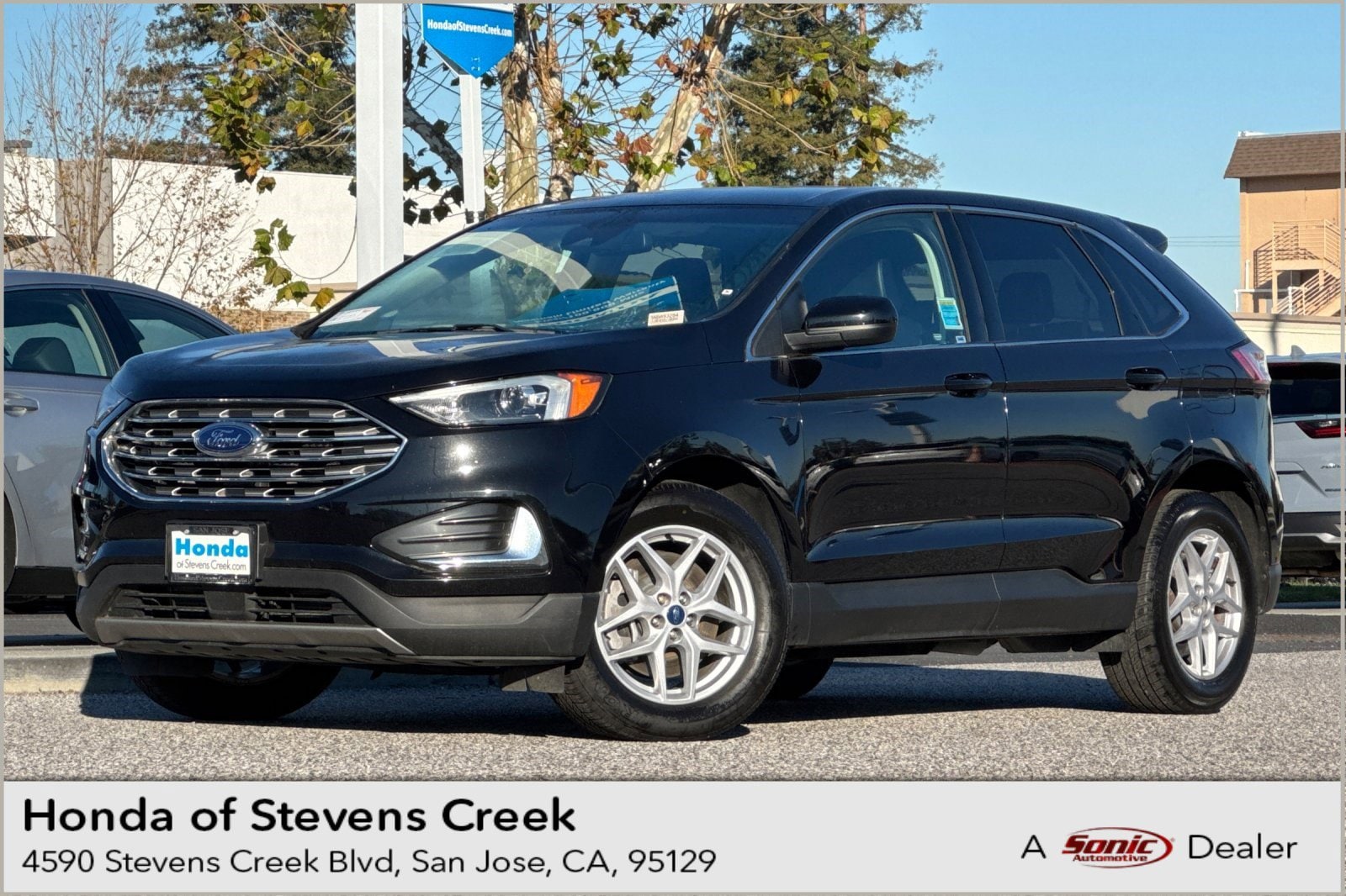 2022 Ford Edge SEL's photo
