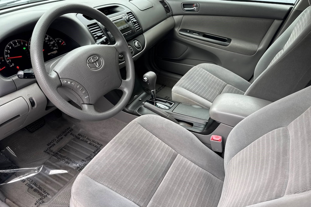 Used 2005 Toyota Camry LE Sedan
