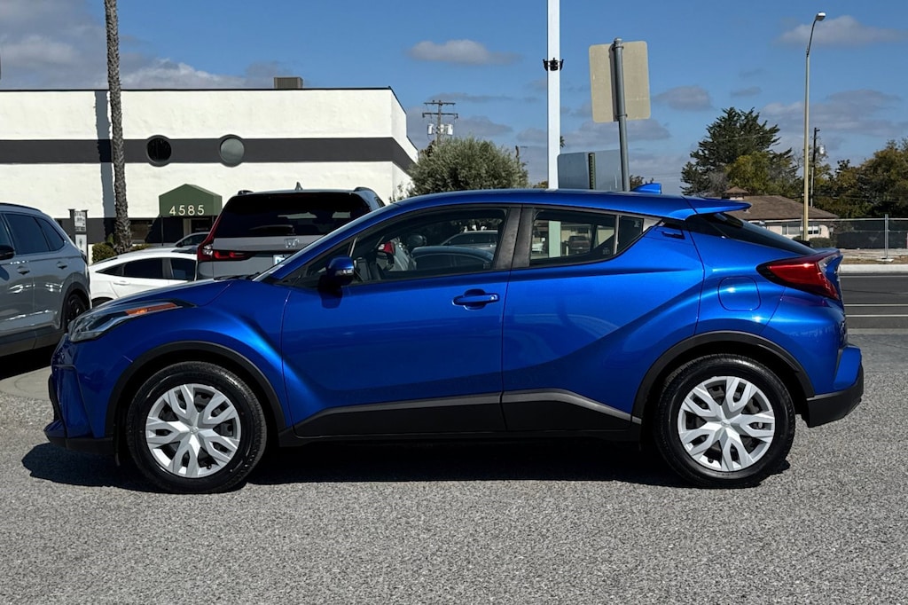 Used 2020 Toyota C-HR LE SUV