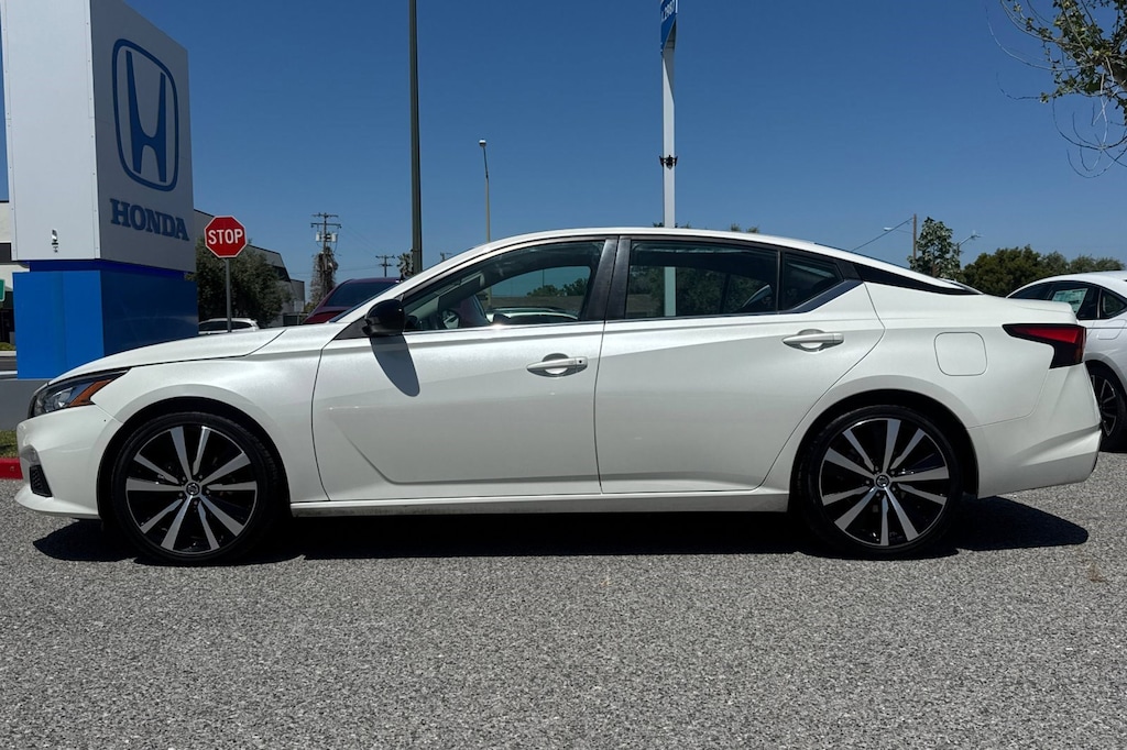 Used 2020 Nissan Altima 2.5 SR Sedan