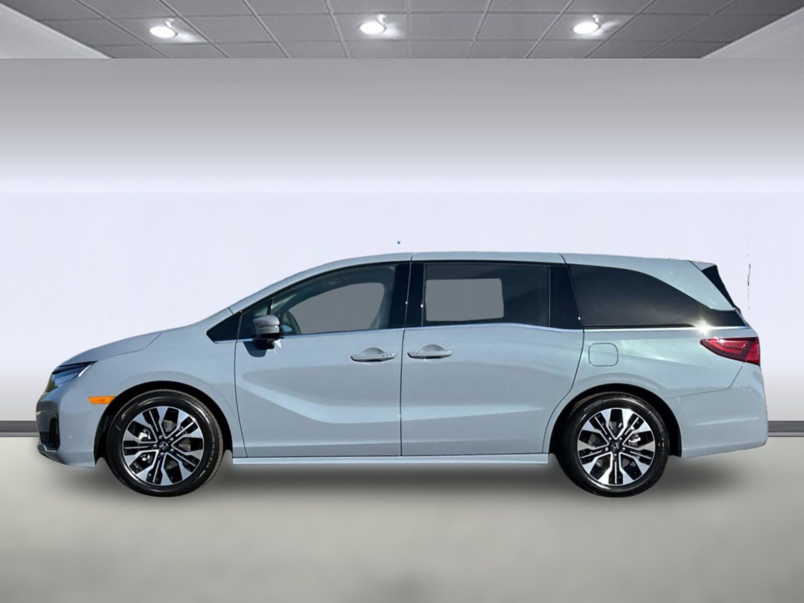 2026 Honda Odyssey Elite photo 2