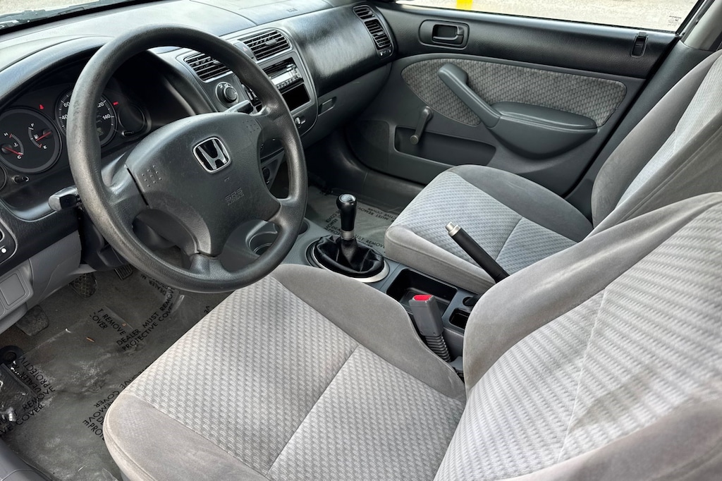 Used 2003 Honda Civic DX Sedan