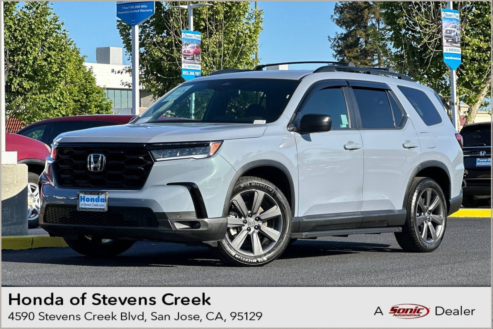 2023 Honda Pilot Sport AWD's photo