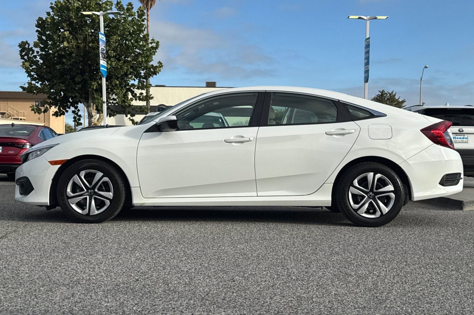 2018 Honda Civic LX photo 2