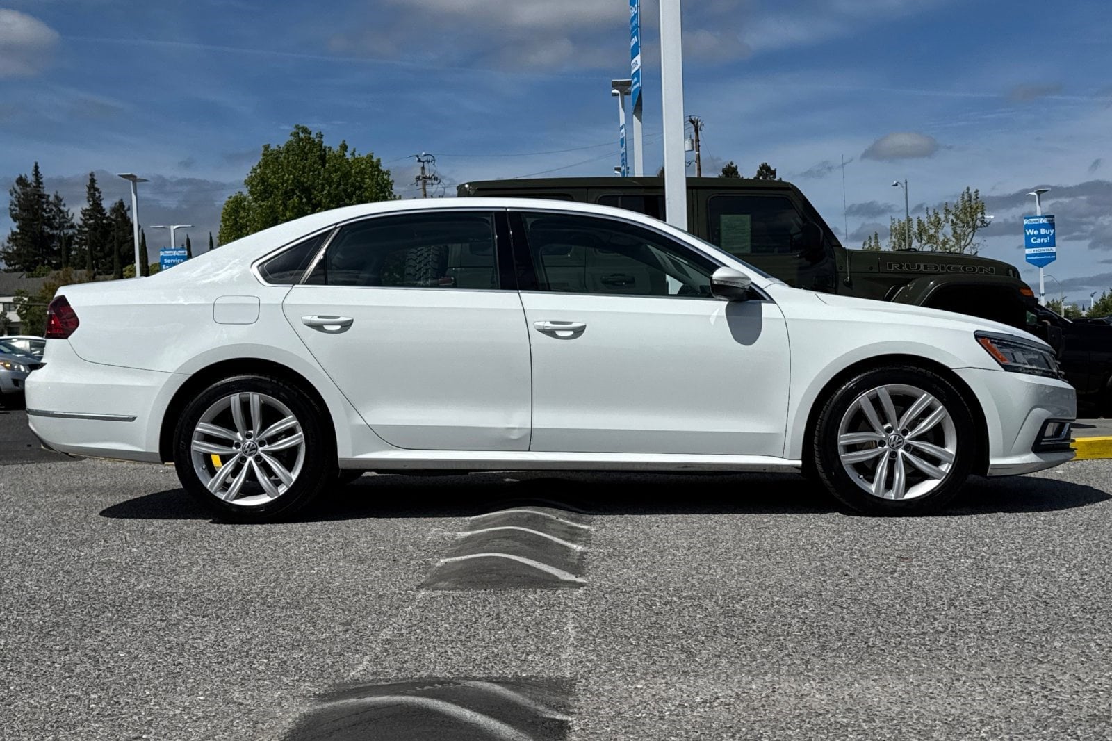 2018 Volkswagen Passat 2.0T SE photo 6