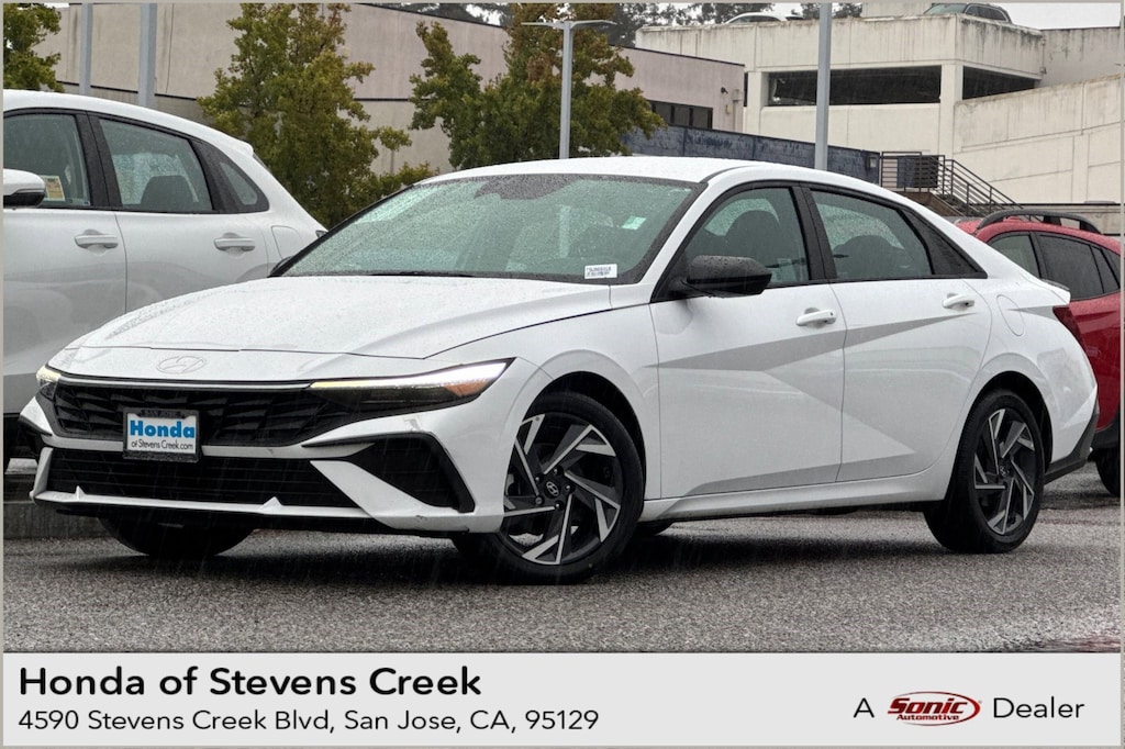 Used 2025 Hyundai Elantra SEL Sport Sedan