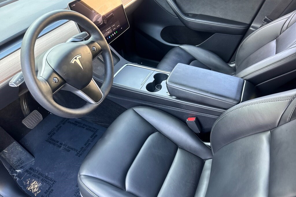 Used 2024 Tesla Model Y Long Range SUV