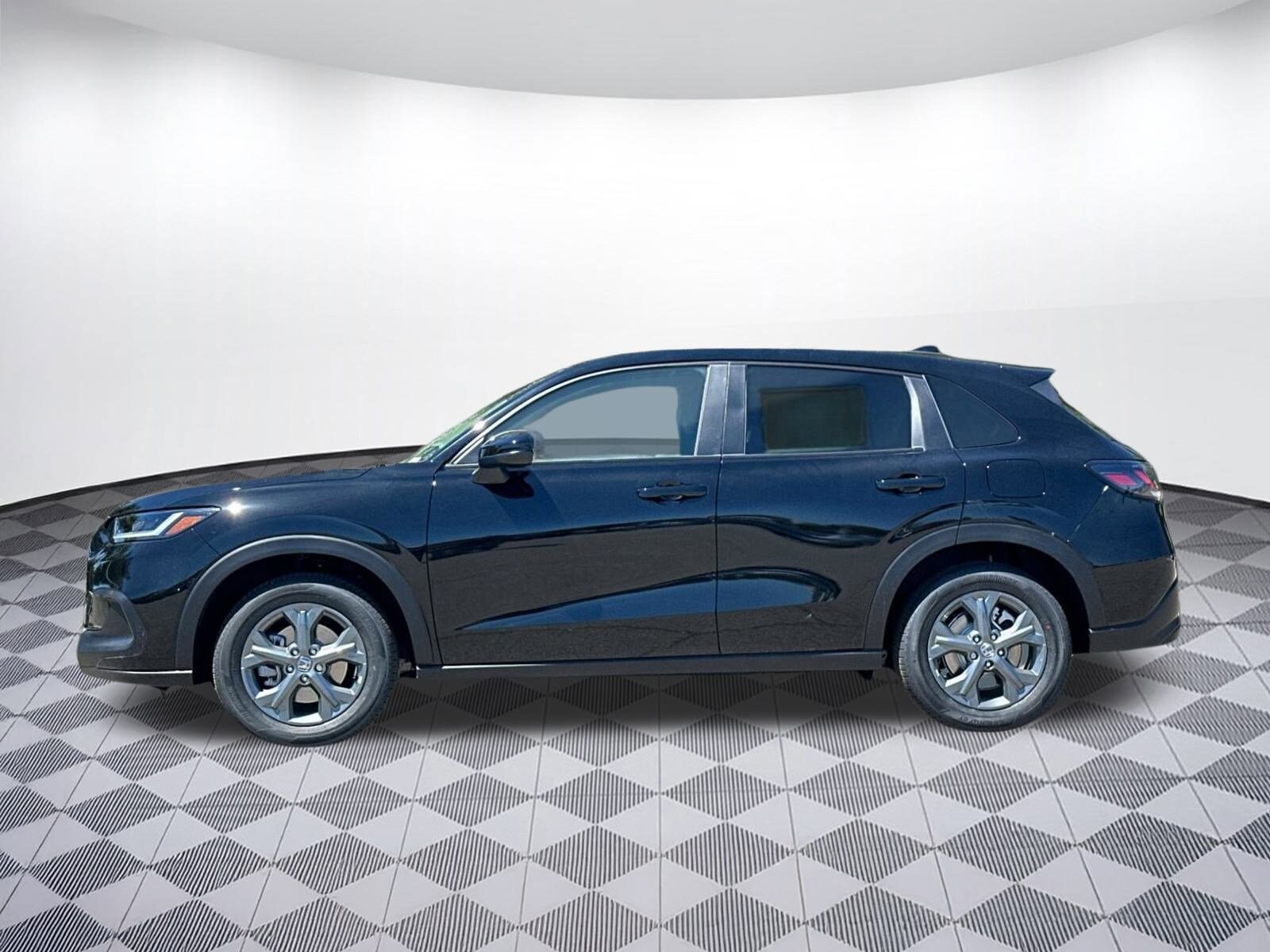 2026 Honda HR-V LX photo 2