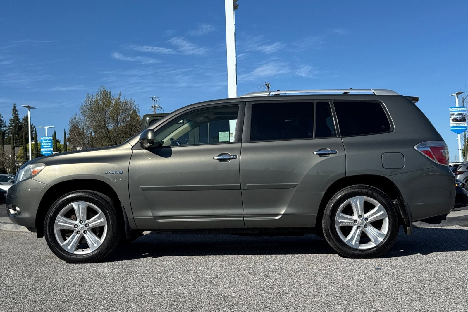 Used 2010 Toyota Highlander Limited Hybrid with VIN JTEJW3EH6A2038742 for sale in San Jose, CA