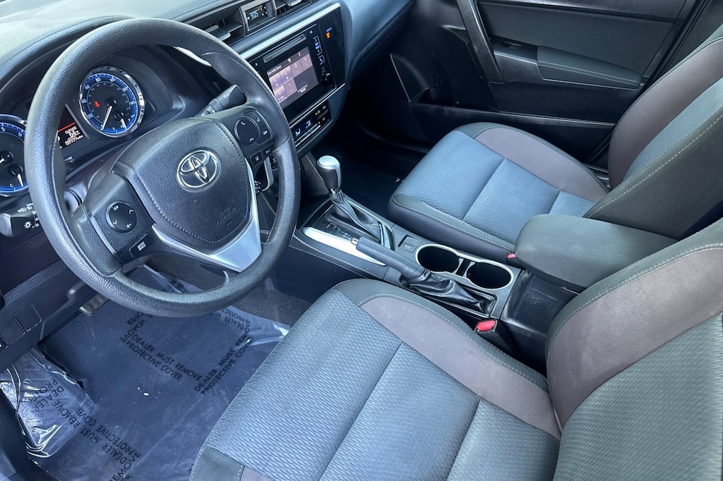 Used 2018 Toyota Corolla LE Sedan