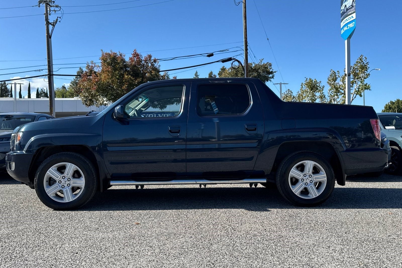 Used 2010 Honda Ridgeline RTL with VIN 5FPYK1F58AB005124 for sale in Concord, CA