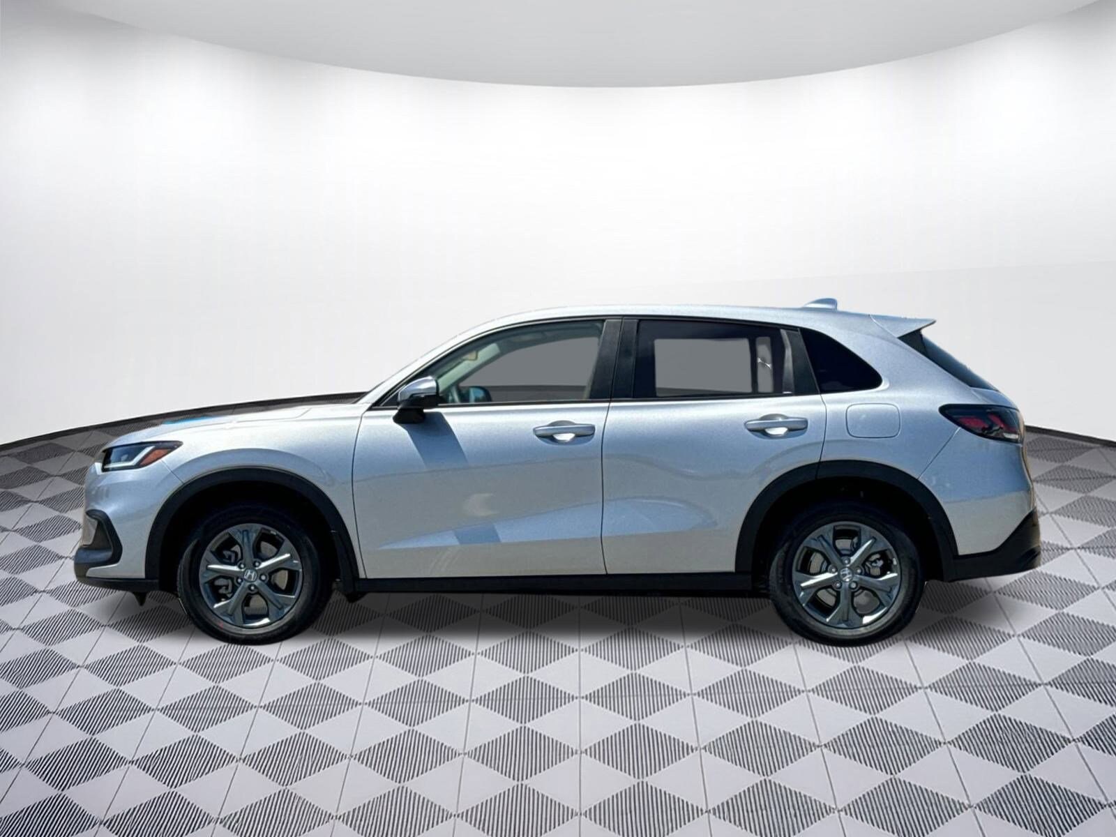 2026 Honda HR-V LX photo 2