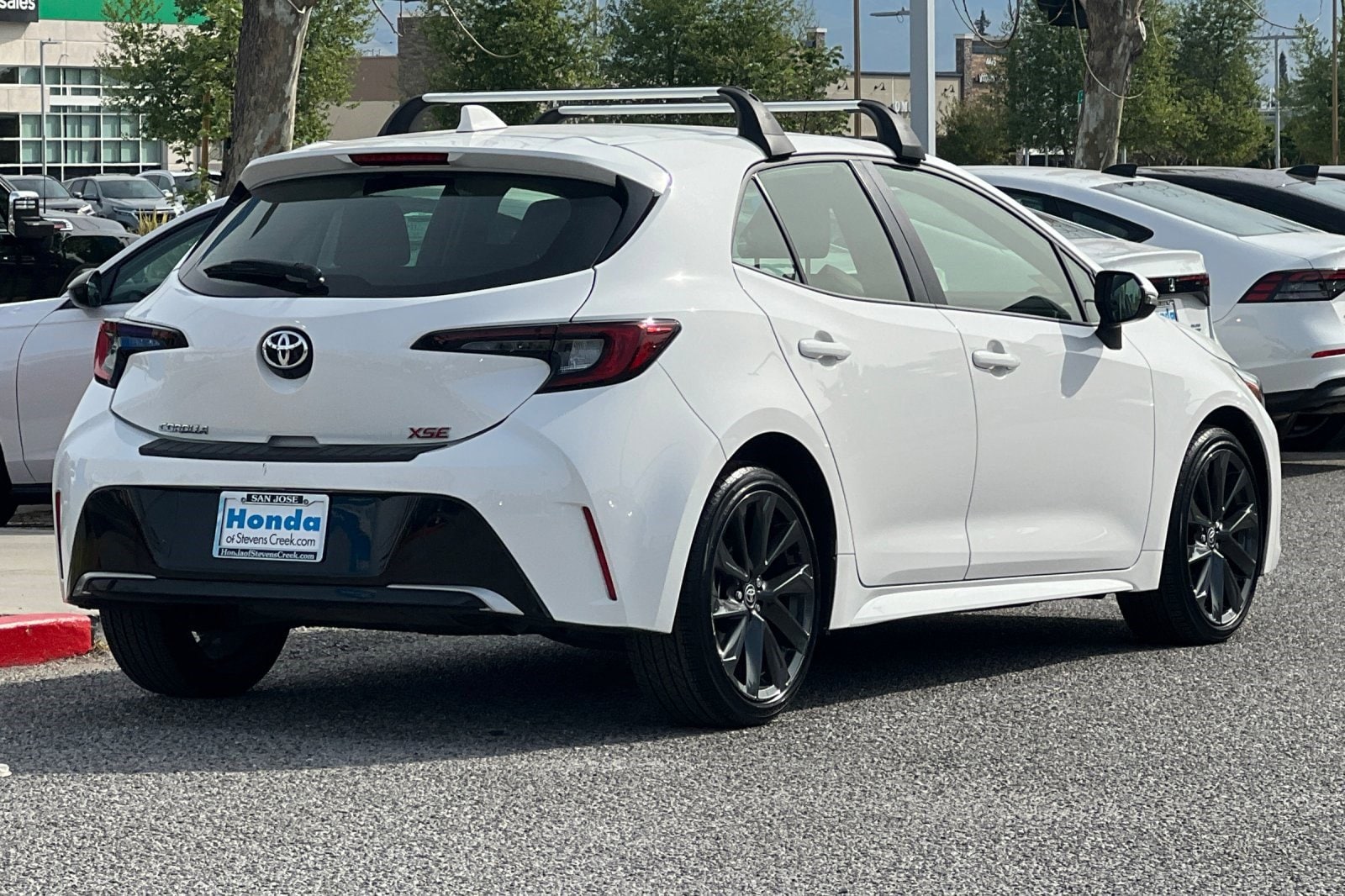 2024 Toyota Corolla Hatchback XSE photo 3