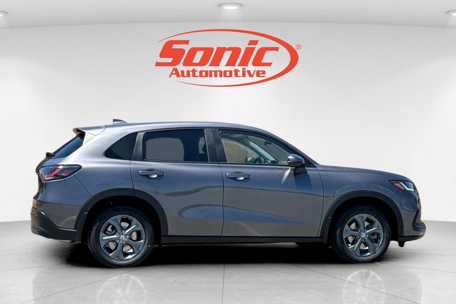 2026 Honda HR-V LX photo 3