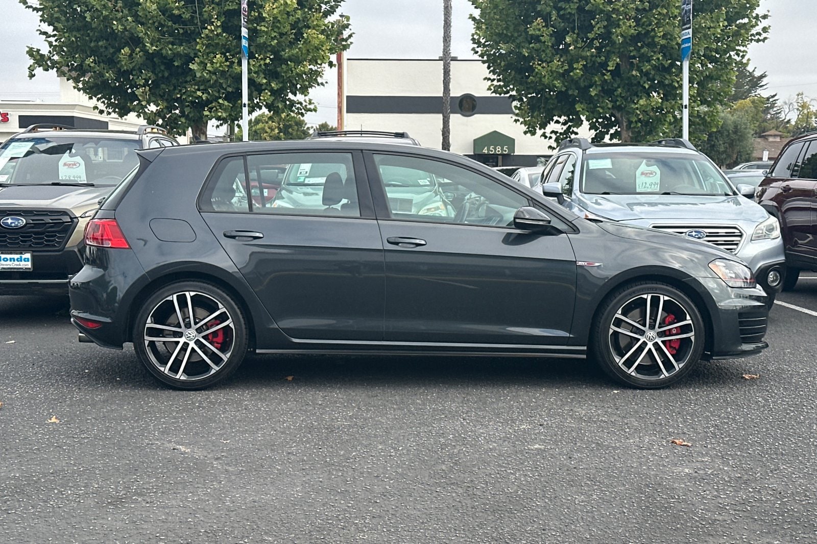 Golf GTI Autobahn 4-Door Hatchback