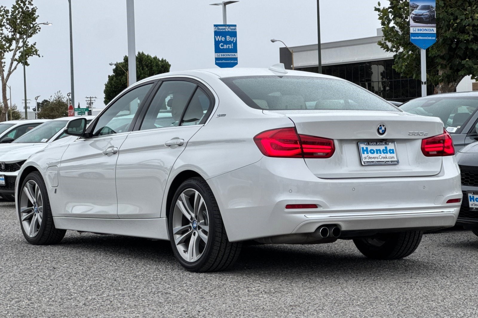 2017 Bmw 330e 3-Series photo 3