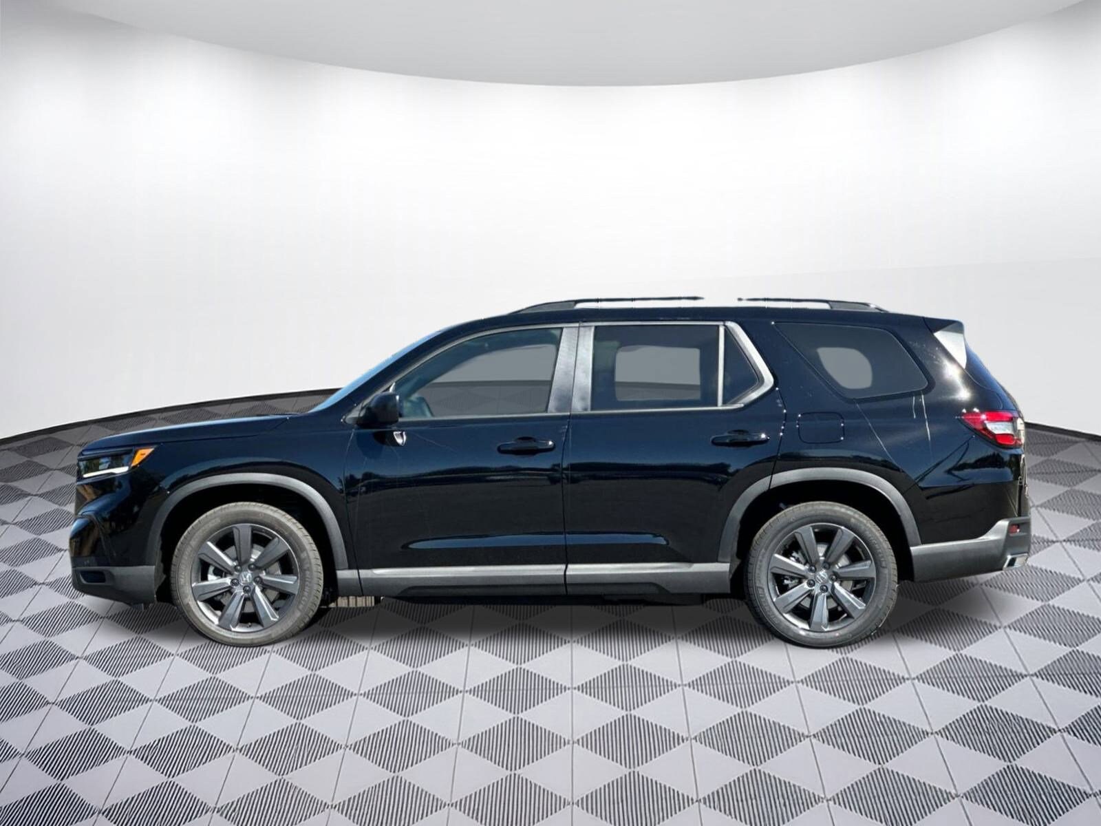 2025 Honda Pilot Sport photo 2