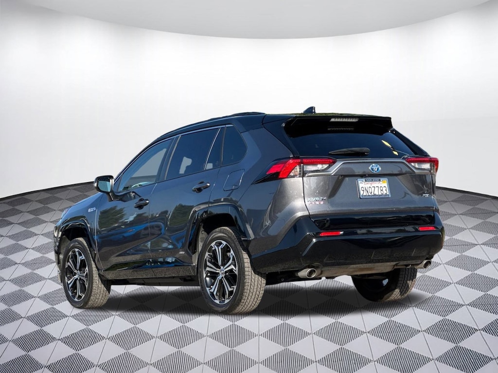 Used 2024 Toyota RAV4 Prime XSE SUV