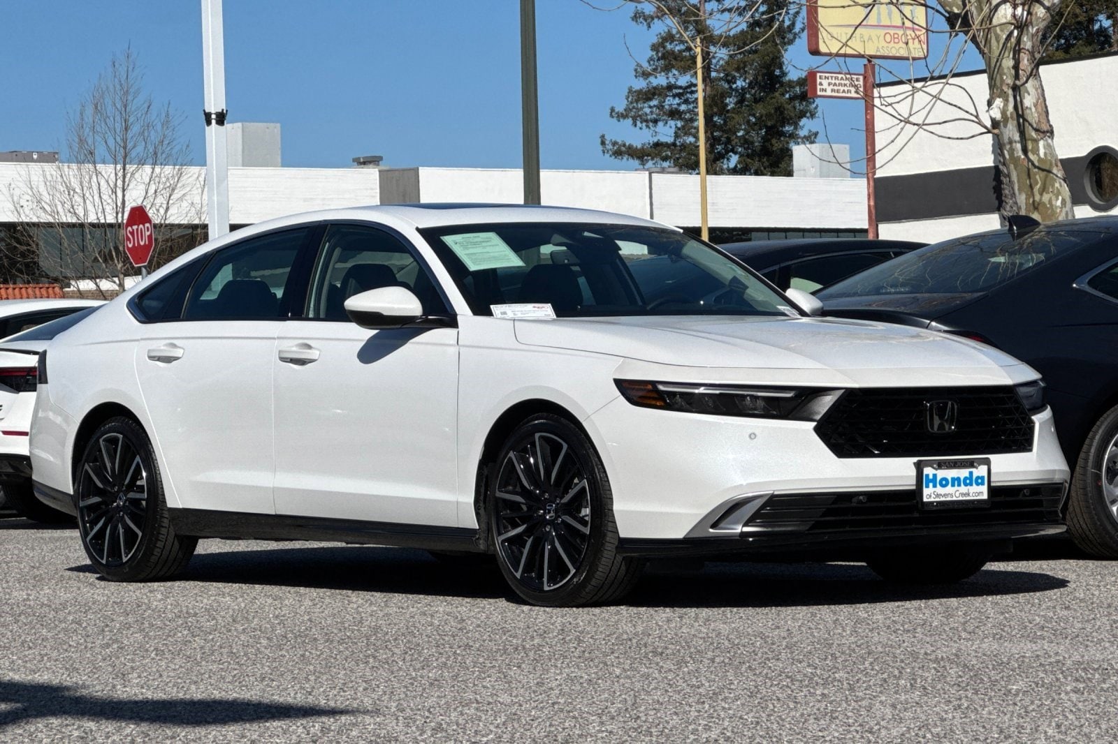 2023 Honda Accord Hybrid Touring w/BSI photo 5