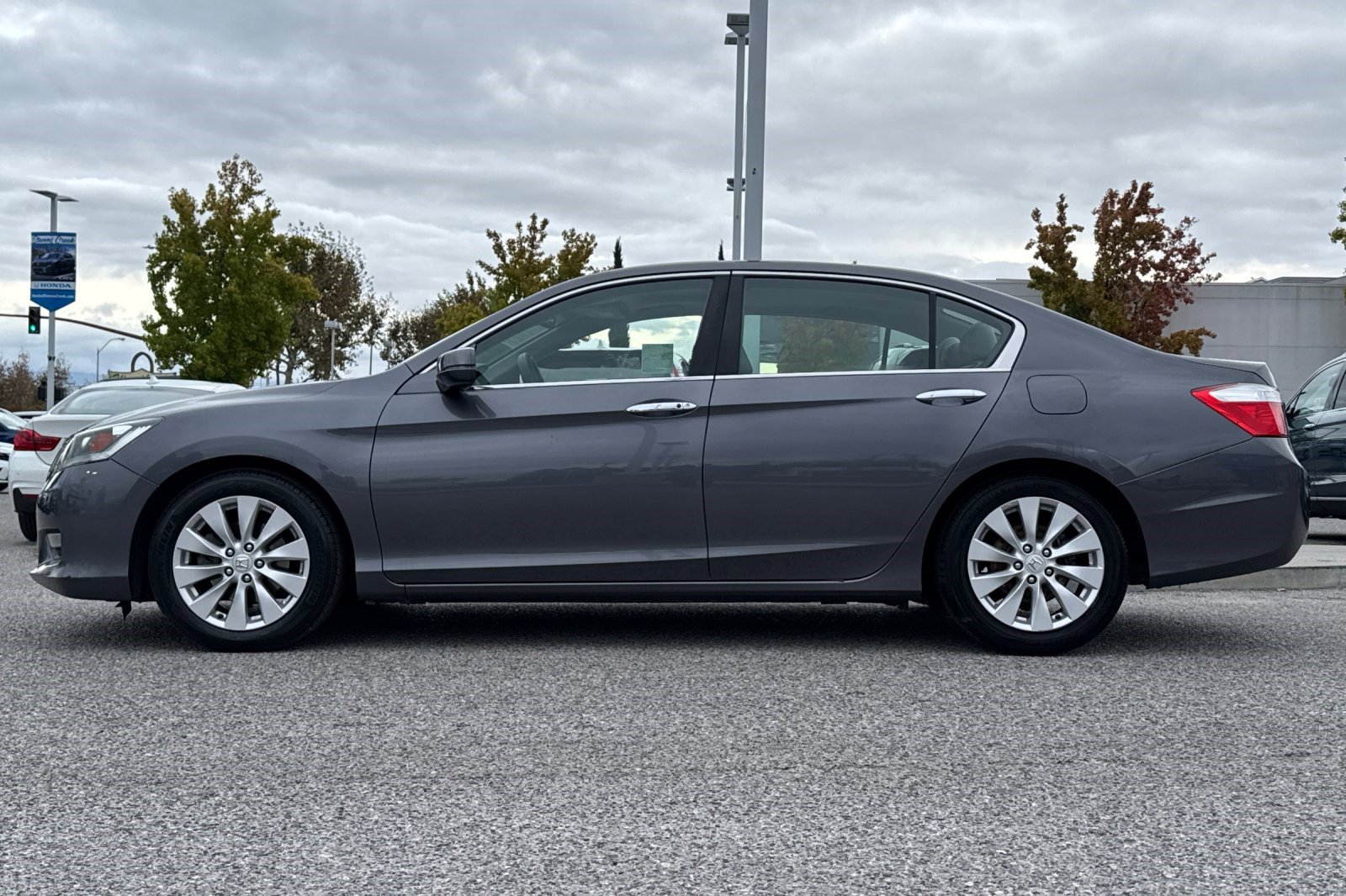 Used 2013 Honda Accord EX with VIN 1HGCR2F7XDA139850 for sale in Colma, CA