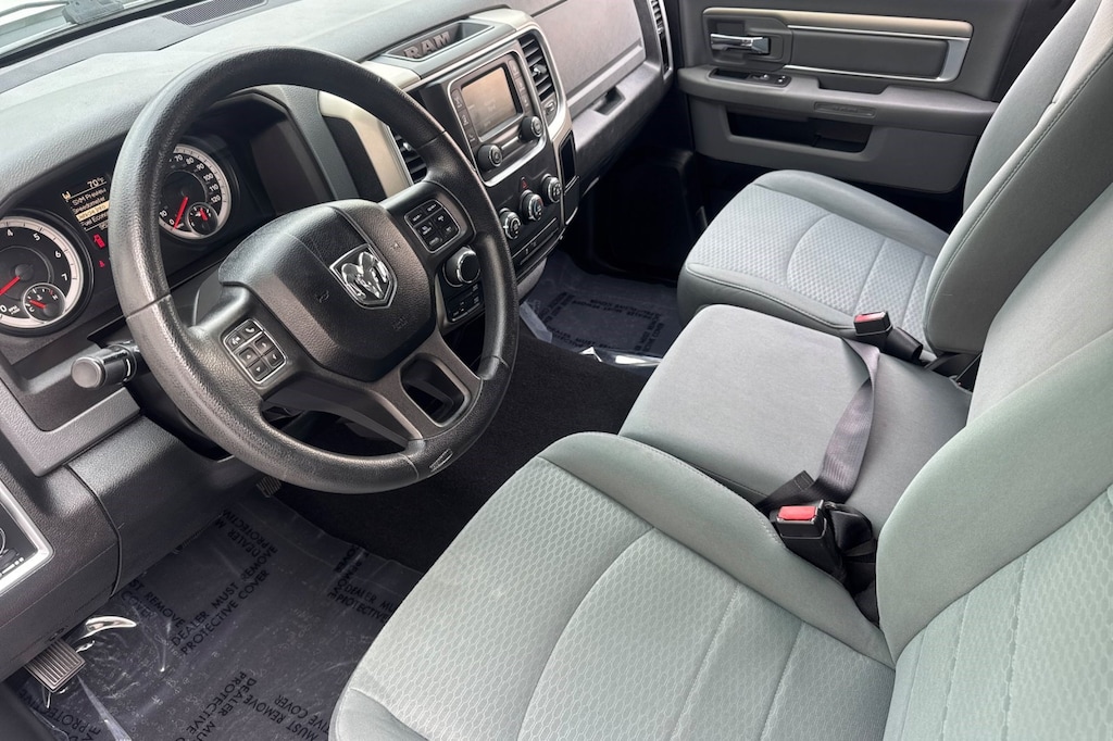 Used 2014 Ram 1500 SLT 5.7L V8 HEMI MDS VVT Truck Quad Cab