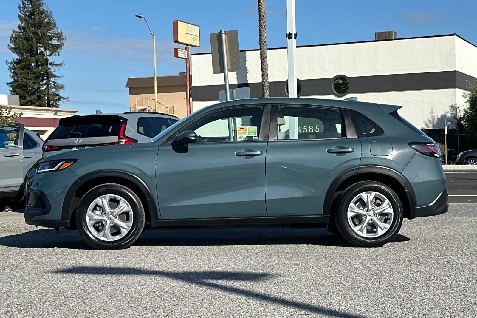 2024 Honda HR-V LX photo 2