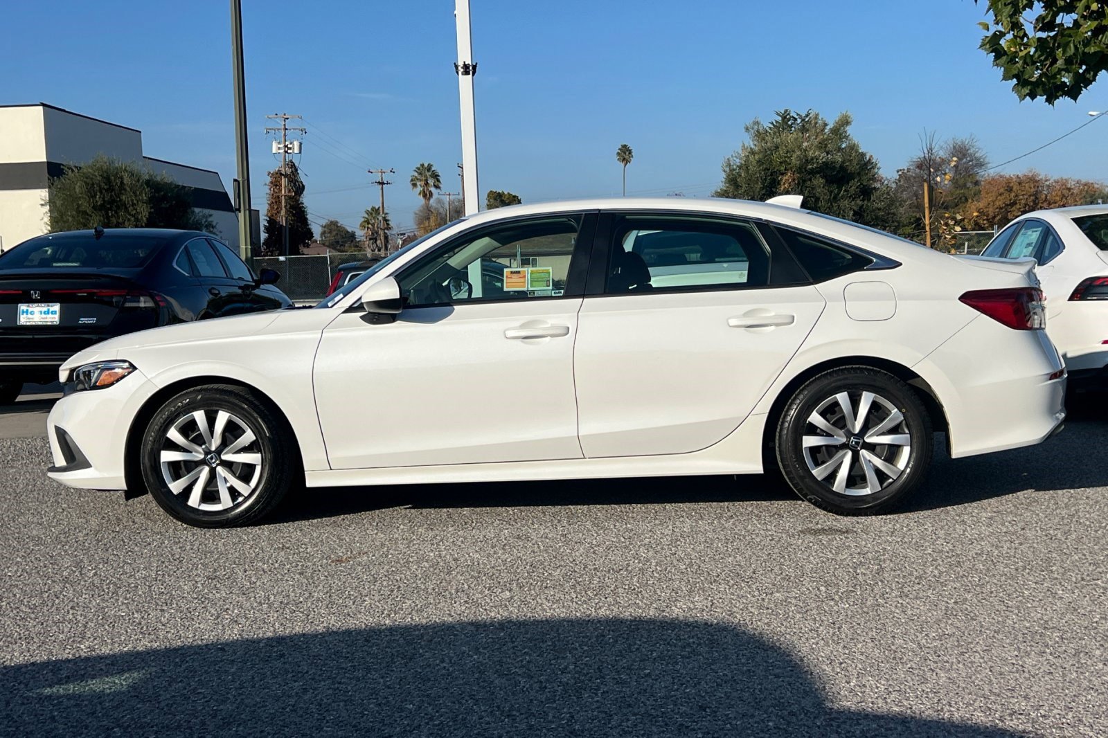 2022 Honda Civic LX photo 3