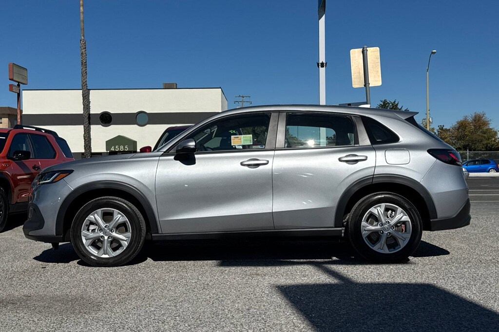 Used 2023 Honda HR-V LX 2WD SUV