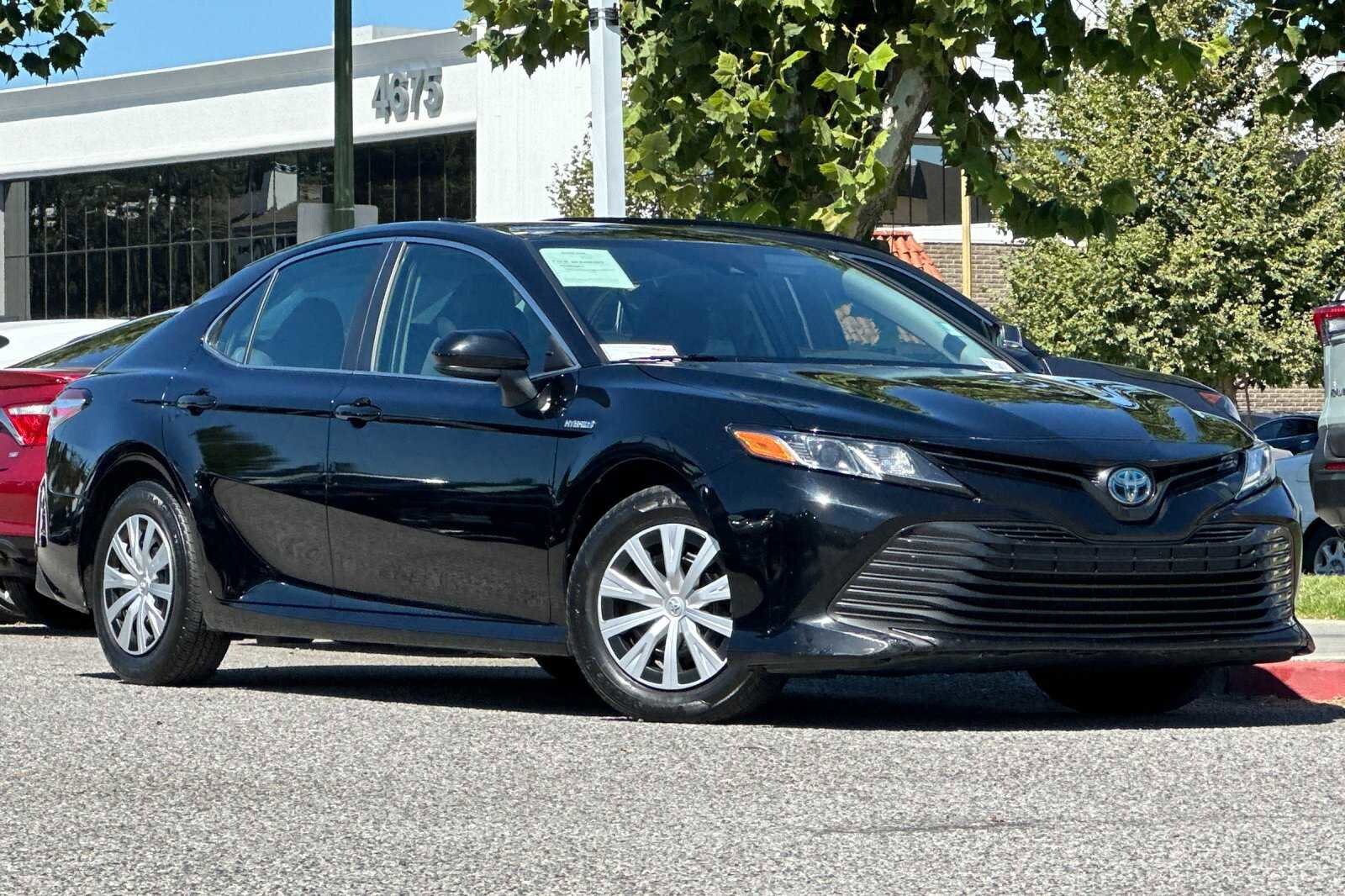 Used 2019 Toyota Camry LE with VIN 4T1B31HK0KU509203 for sale in Colma, CA