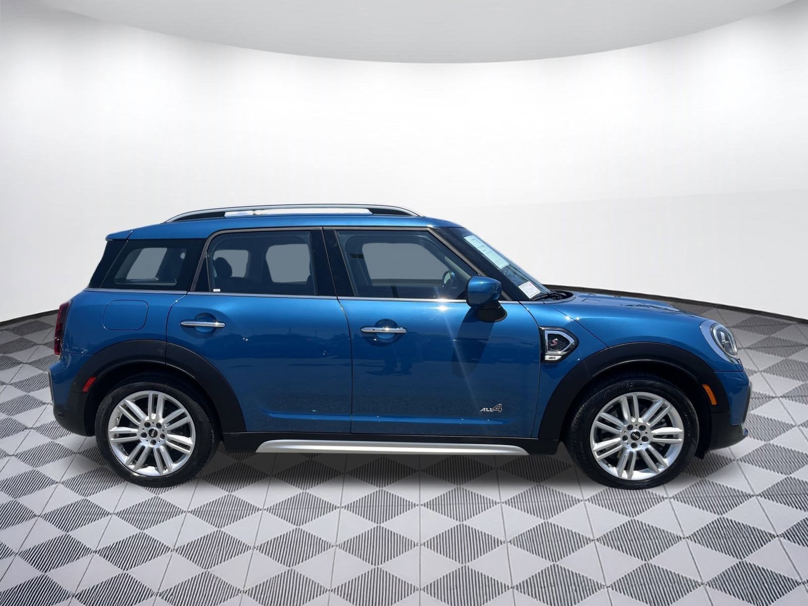 Used 2024 MINI Countryman S with VIN WMZ83BR06R3S01115 for sale in San Jose, CA