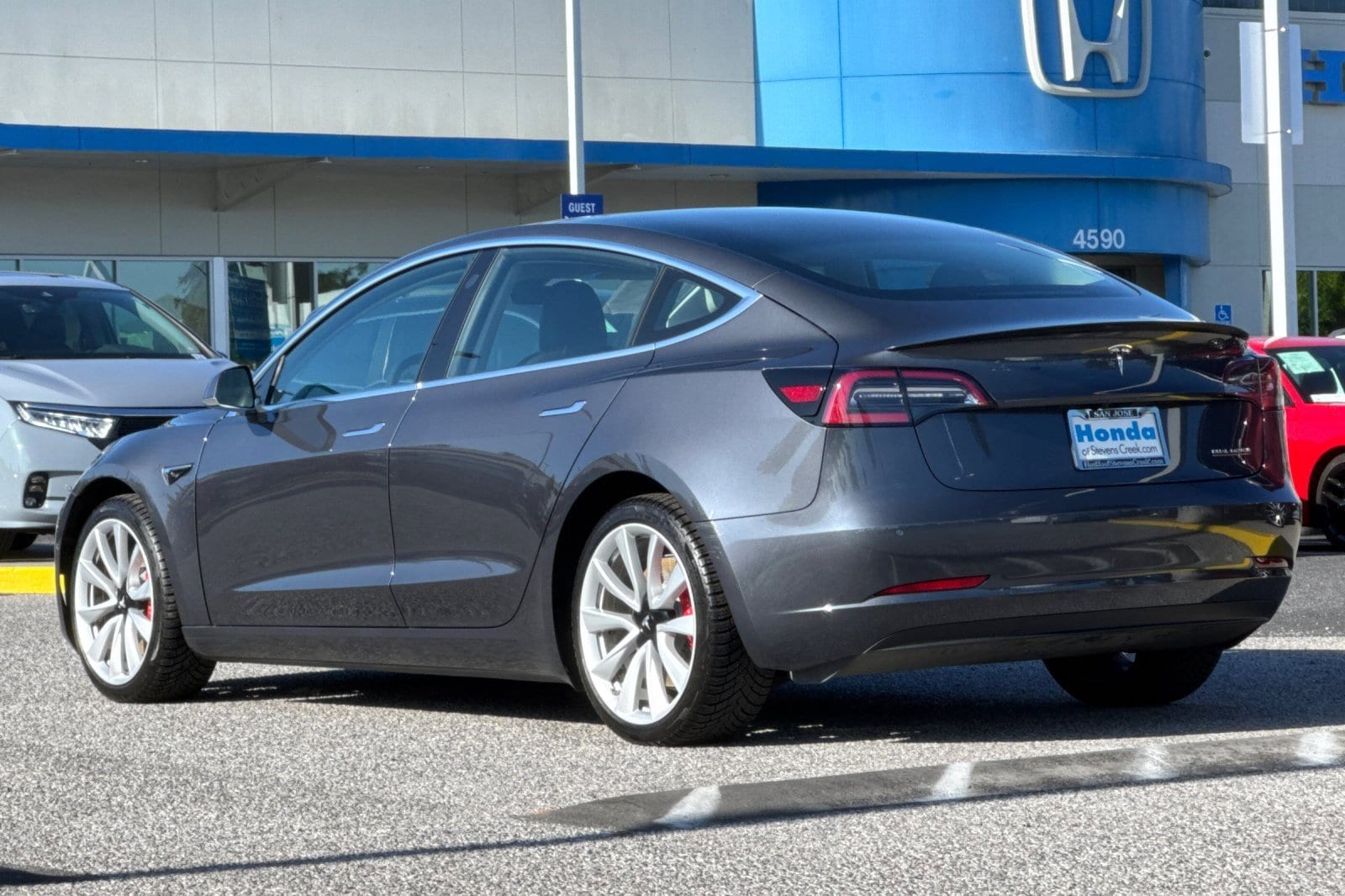 2018 Tesla Model 3 Long Range photo 2