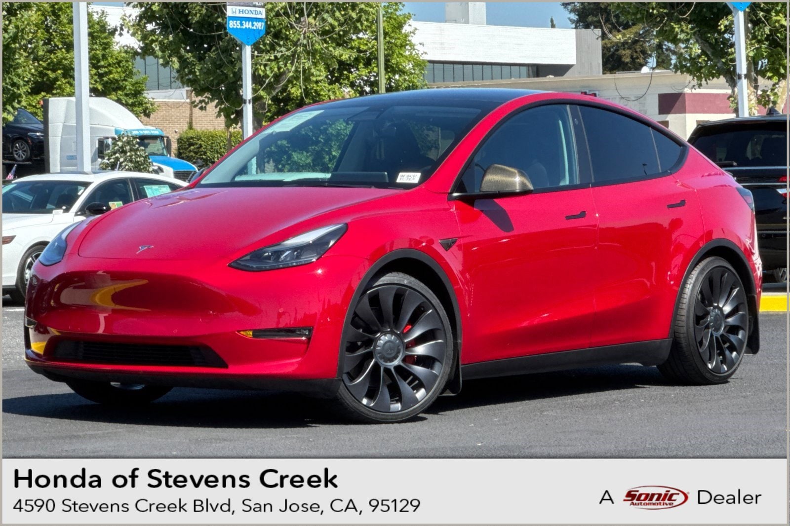 2022 Tesla Model Y Performance Dual Motor All-Wheel Drive's photo