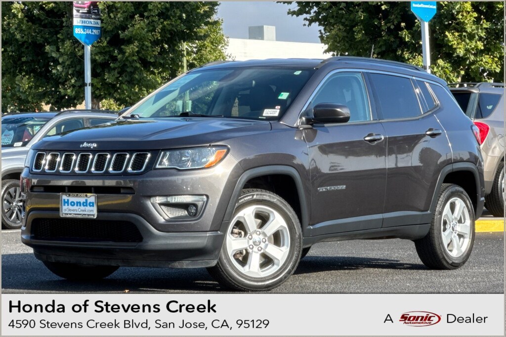 Used 2018 Jeep Compass Latitude 4x4 SUV