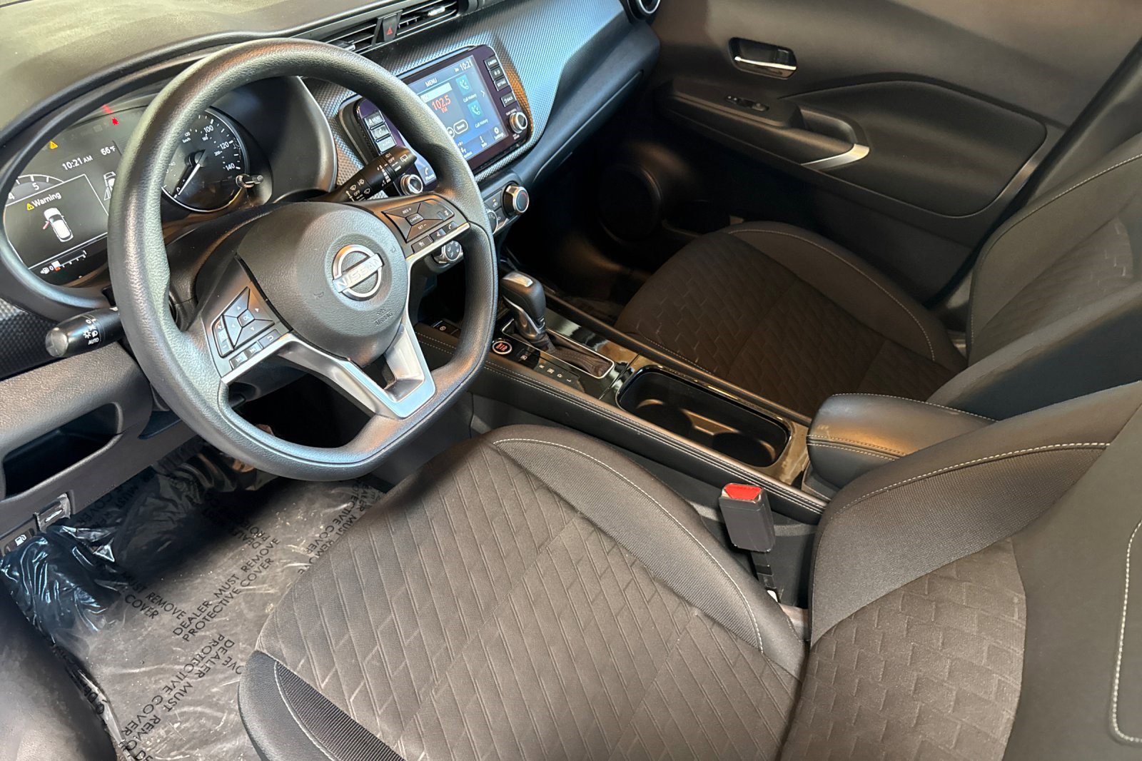 2024 Nissan Kicks SV photo 4