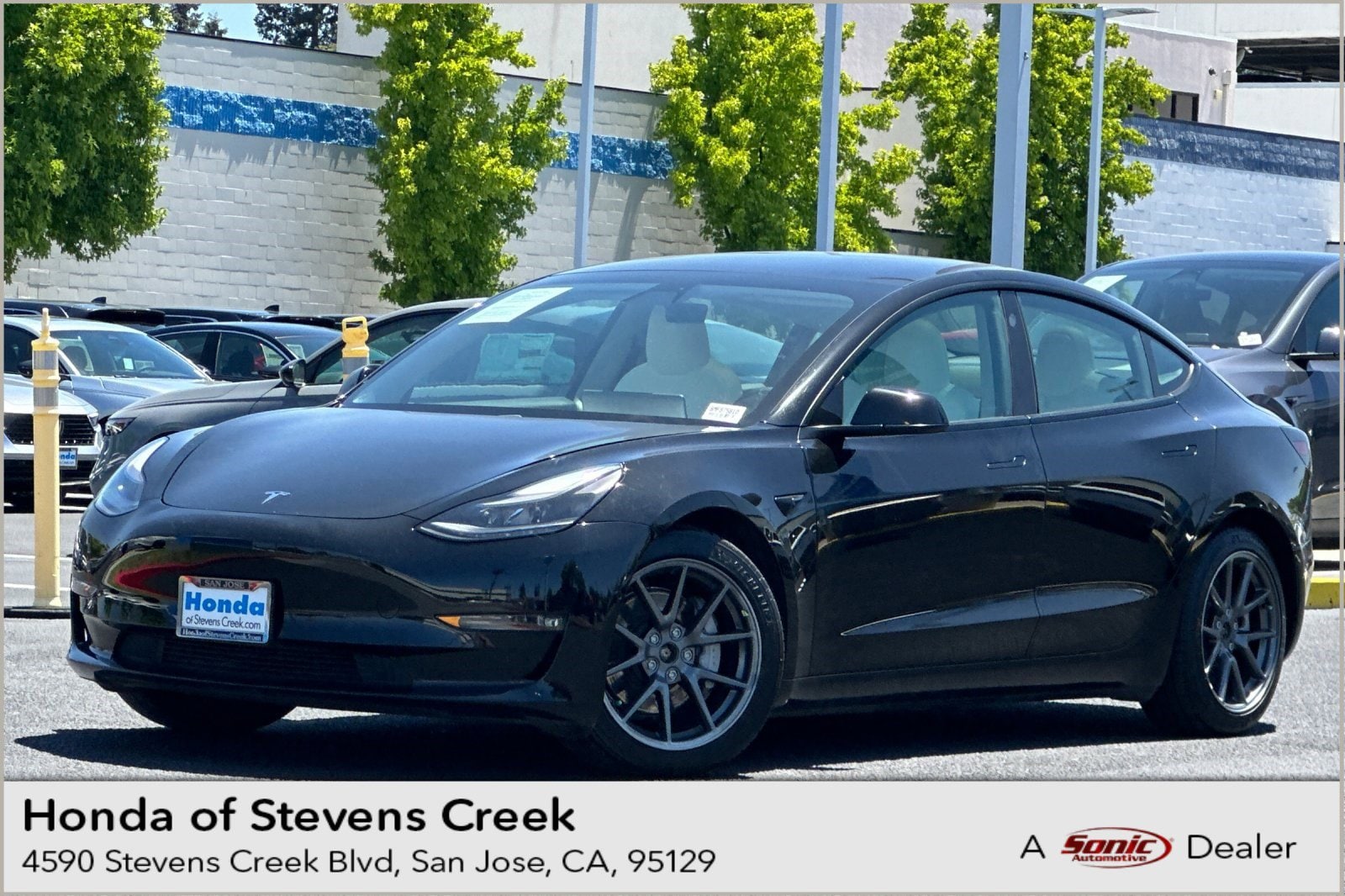 2021 Tesla Model 3 Long Range Dual Motor All-Wheel Drive's photo